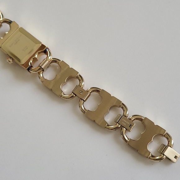 💥SEE NEW LISTING💥 Tory Burch Watch - Picture 15 of 16